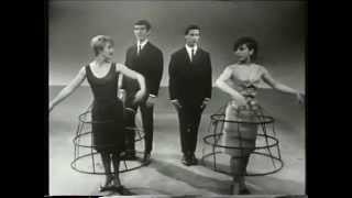 Download Lagu Cabaret Lurelei. \ MP3