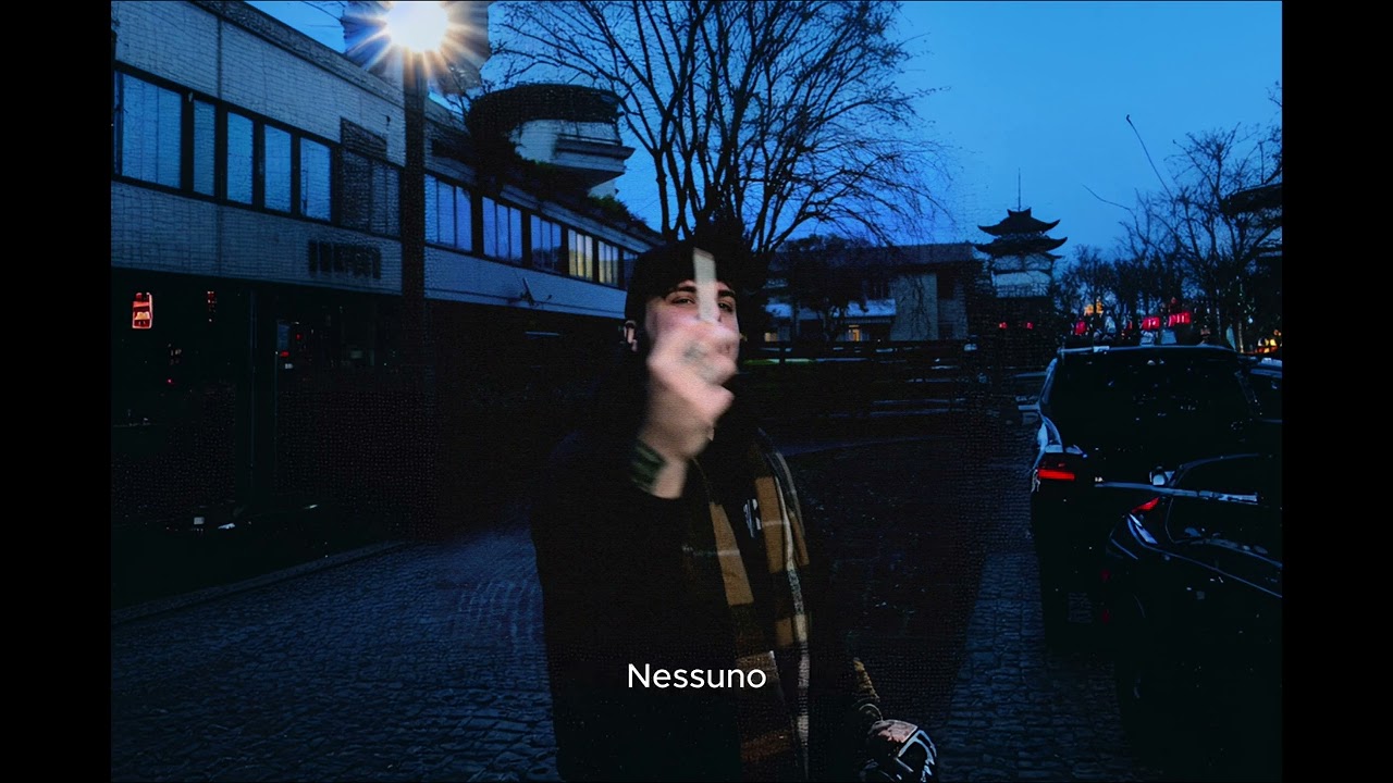 Loonkito - NESSUNO (prod. Cappo) auf YouTube ansehen Loonkito - NESSUNO (prod. Cappo) auf YouTube ansehen