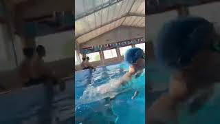 مهارات السباحه داخل الماء