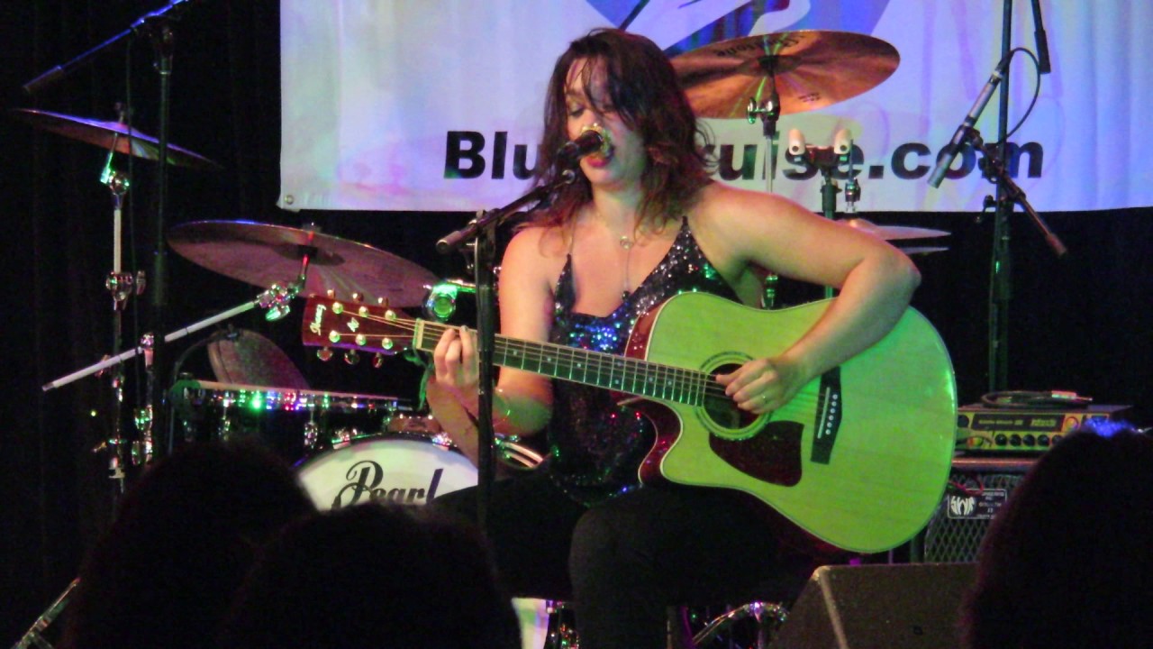 LRBC #26 Danielle - Late Night Crows Nest