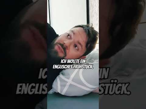Frau singt furchtbar den Kaffee herbei