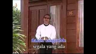 Download lagu KAMI UNJUKKAN KAMI SEMBAHKAN  ( Lagu Katolik Puji Syukur 377 ) Vokal: Viktor Hutabarat