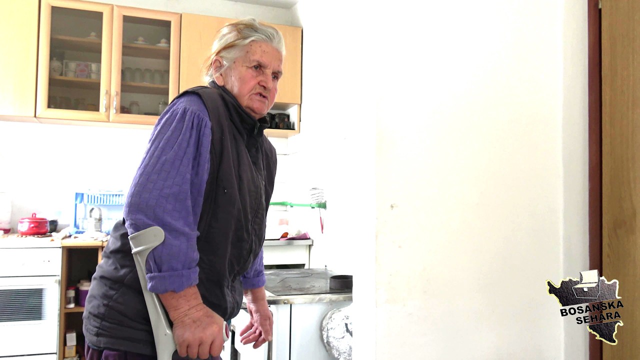 Sa štakama u štalu da muze i kida,penzije i djece nema pa mora