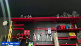 cutting live