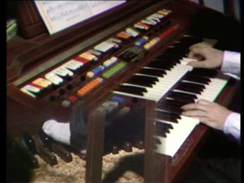 Hoagy Carmichael's Georgia (On my Mind) played on ...