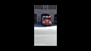 DCFD Engine 3 responding in Washington DC