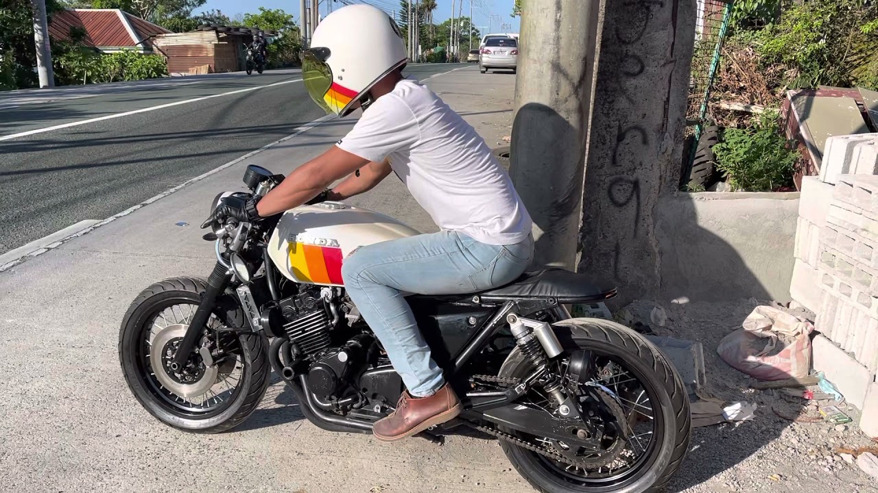 Cafe racer Road test performance cb400 superfour