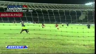 Download lagu [HD] PERSIB BANDUNG VS FELDA UNITED 3 1 Full Goal 11 Januari 2015