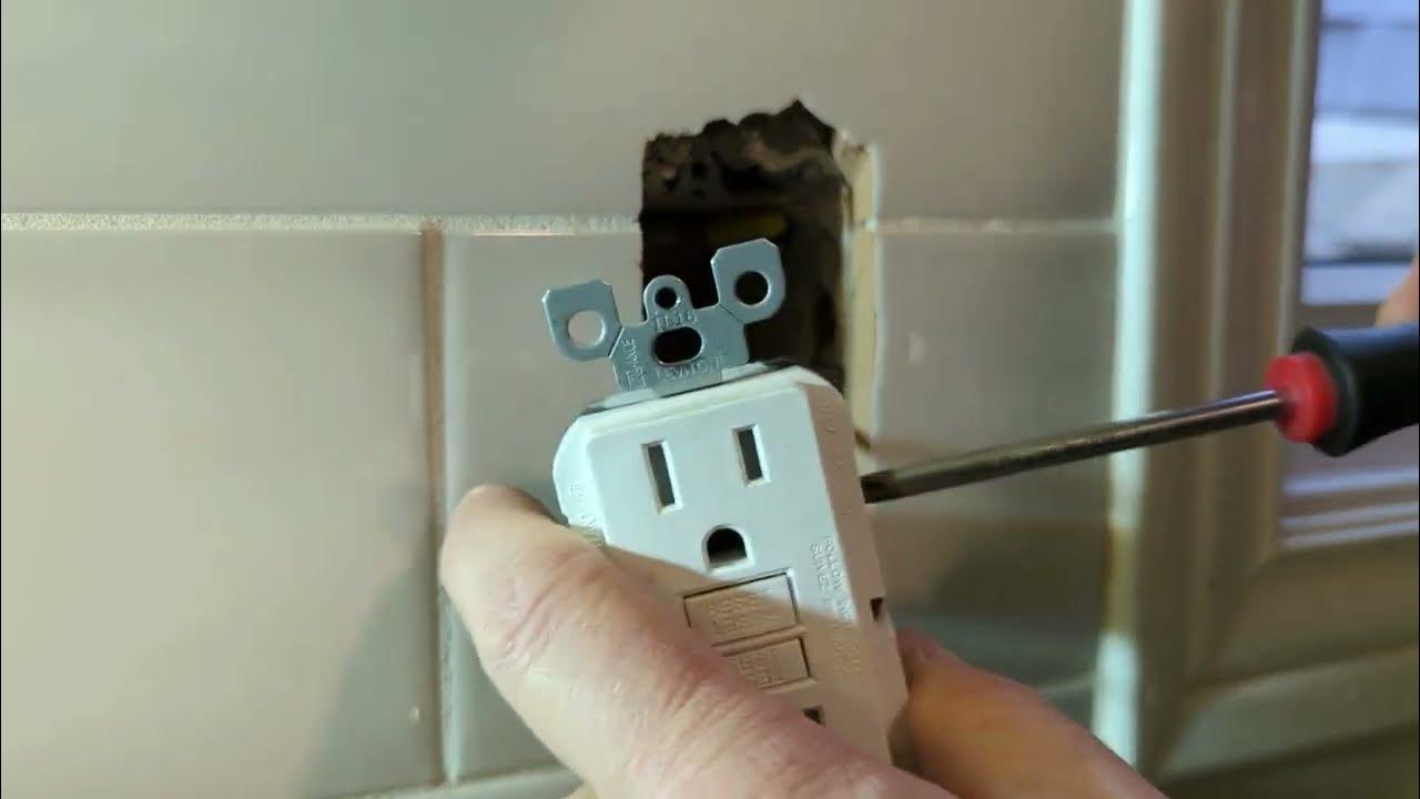 Replacing a Bad GFCI Plug YouTube