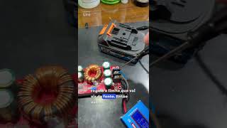 O SEGREDO para carregar bateria de 21V sem fonte cara! 😱⚡