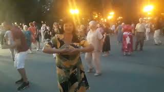 Заблудилась осень средь берез да сосен!!!💃🌹Танцы в парке Горького!!!💃🌹Харьков 2021