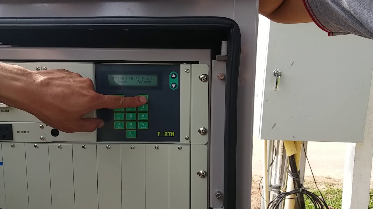 วิธีใช้เครื่องควบคุมสัญญาณไฟจราจร