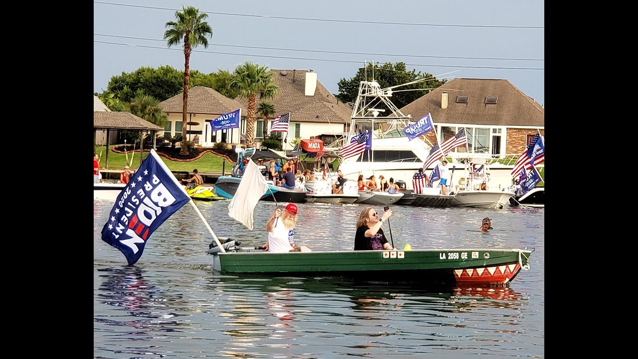 Indian Shores Boat Parade 2024 Lorri Malvina