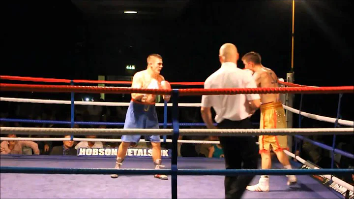 Steve Swinburn vs Jay Morris - New Dawn Boxing Sho...