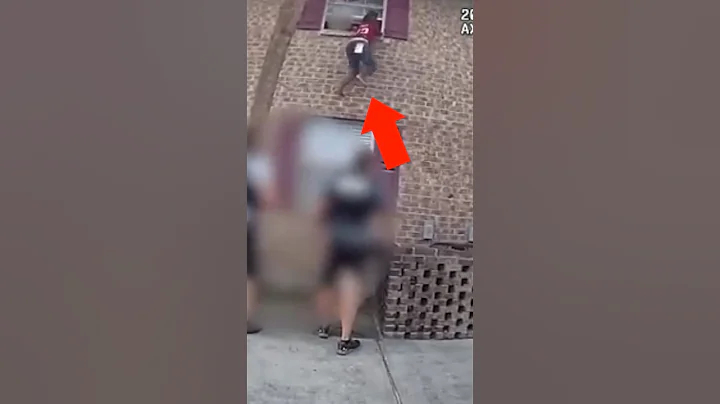 Jumping out a window to avoid police k9 #lawenforcement #policevideo #policeofficer #police #k9