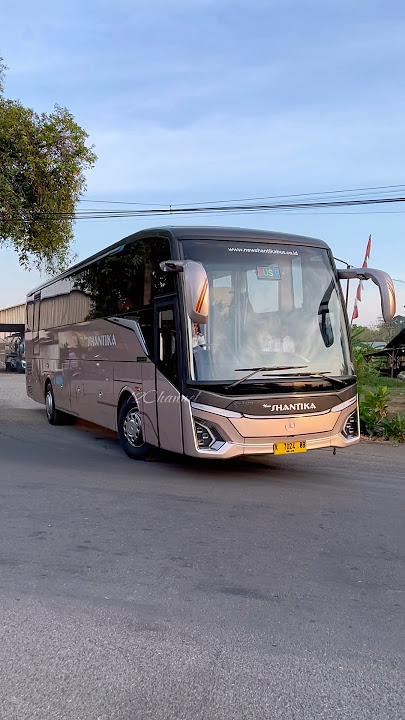 Bus Akap Terbaru Dari Po New Shantika Jetbus 5 Single Glass Berangkat Dari Garasi Ngabul