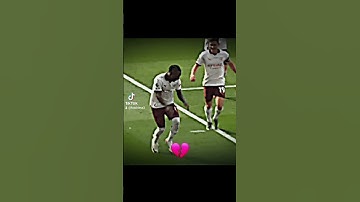 Doku vs Vidic Griddy💀 #football #jeremydoku #doku #vidic #manchesterunited #manchestercity #shorts