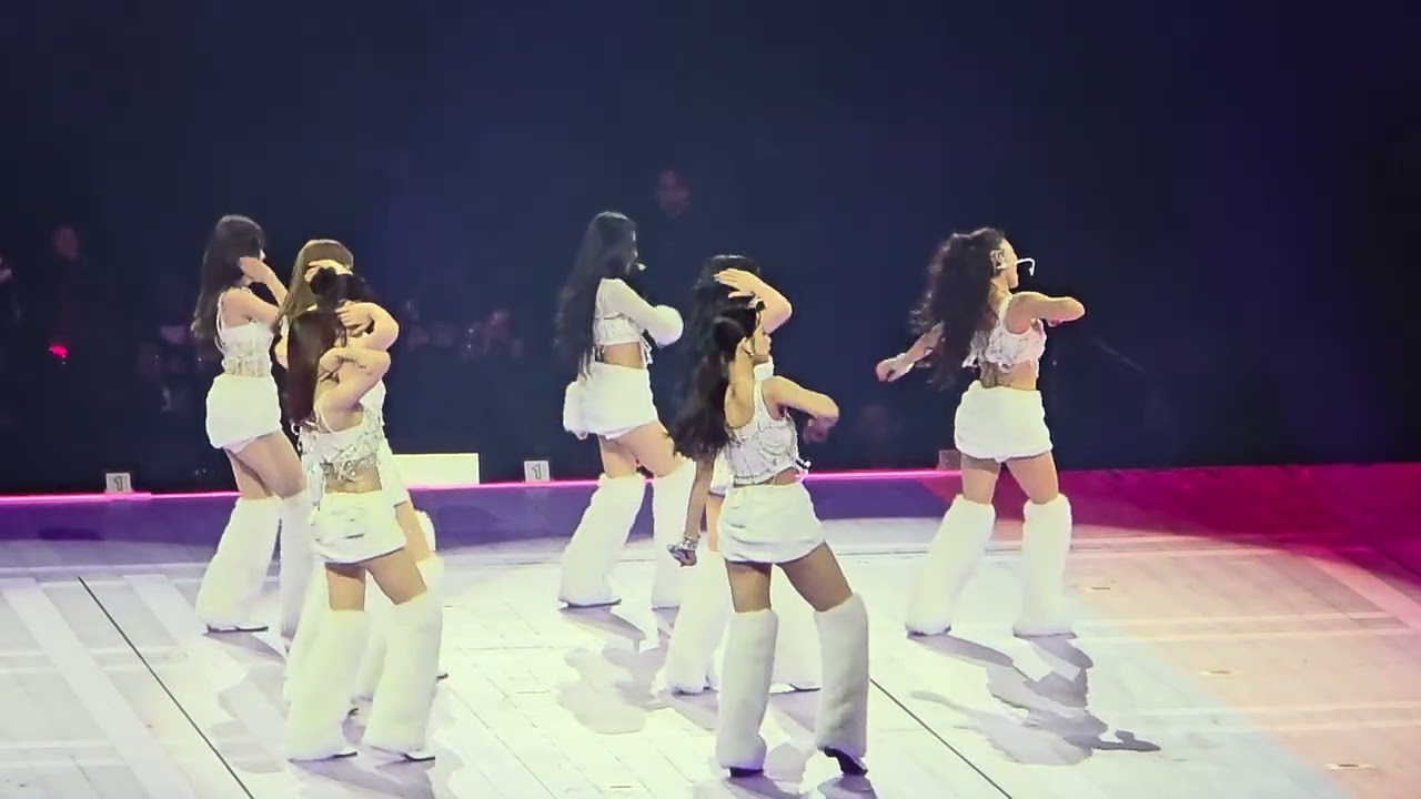 Twice day 3 nyc - YouTube