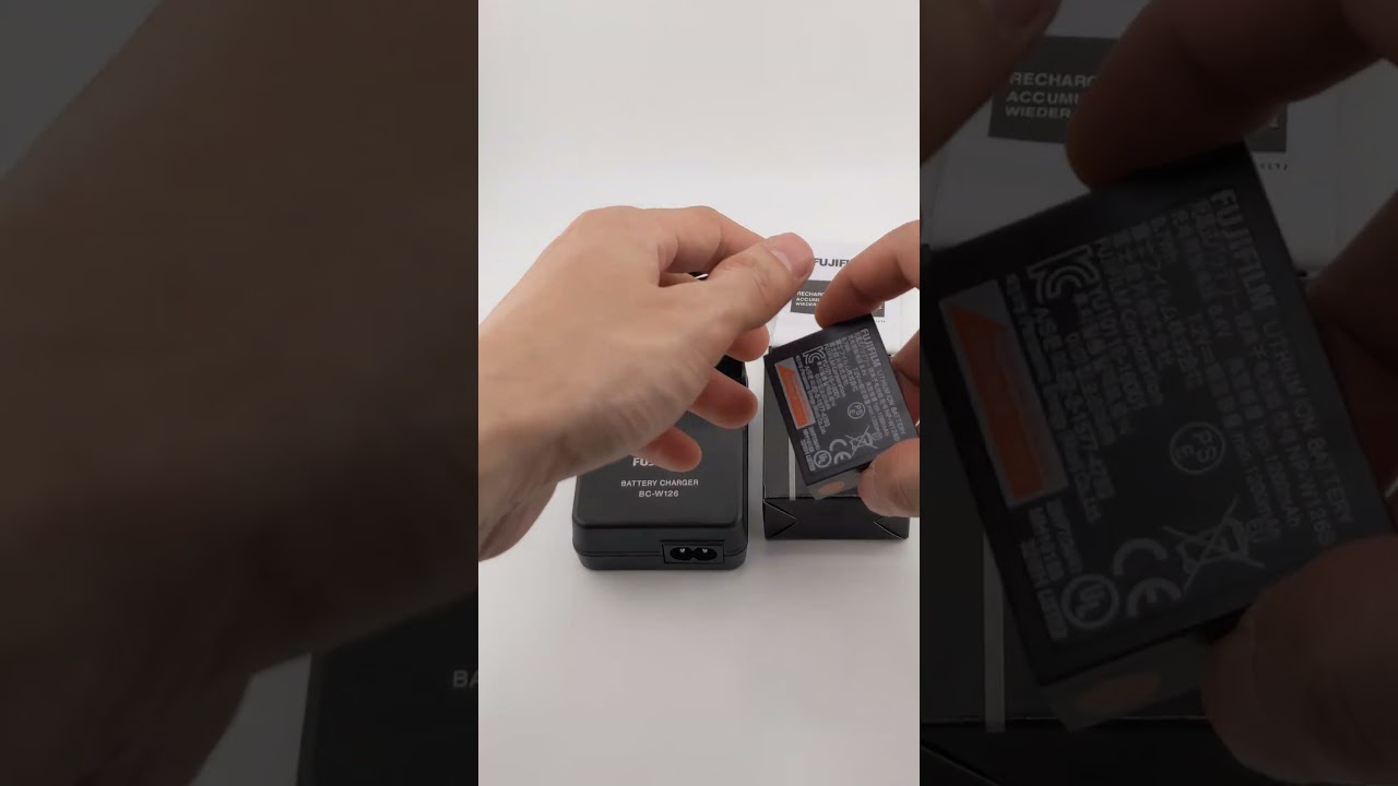 🎥 Pin sạc Fujifilm NP-W126S — Video review, click xem trên YouTube
