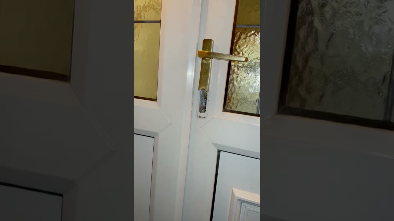 Front Door Lock Snapping Burglary Doncaster
