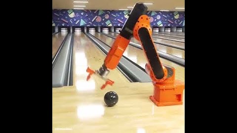 CGI bowling robot is freaking people out.