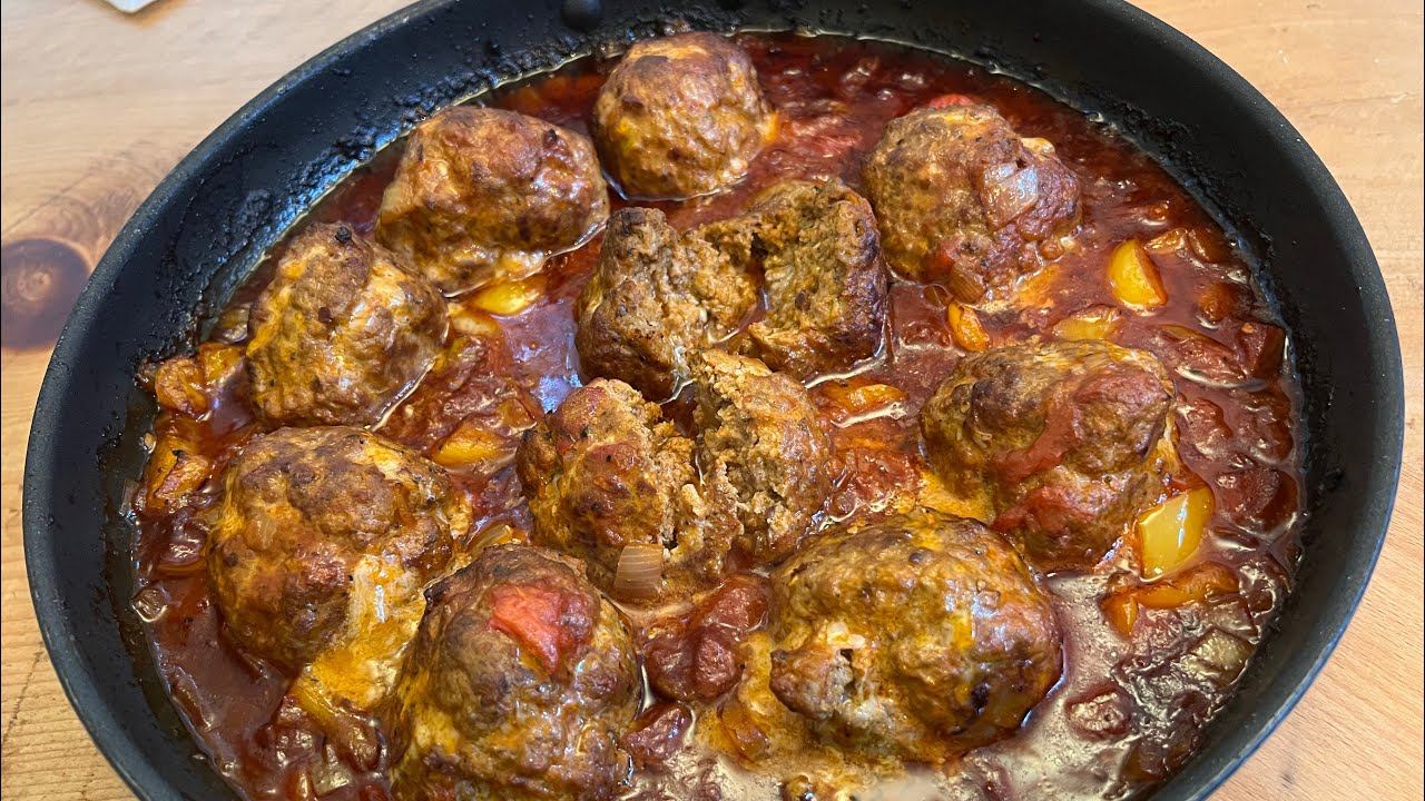 ASMR MUKBANG JUICY AND DELICIOUS MEATBALLS AND WRAPS