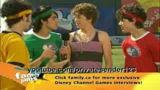 Jonas Brothers Michael Seater Dc Games Interview  Ver