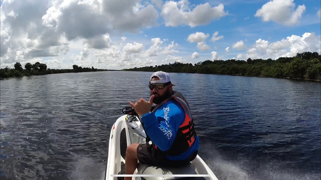 Crossing Lake Okeechobee on JET SKI’S. 163 mile round trip. SeaDoo