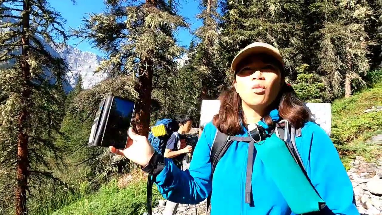 Ribbon Falls Kananaskis Hike 2022