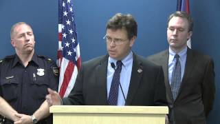 2014.08.26 Heroin Epidemic: New Life-Saving Naloxone Efforts