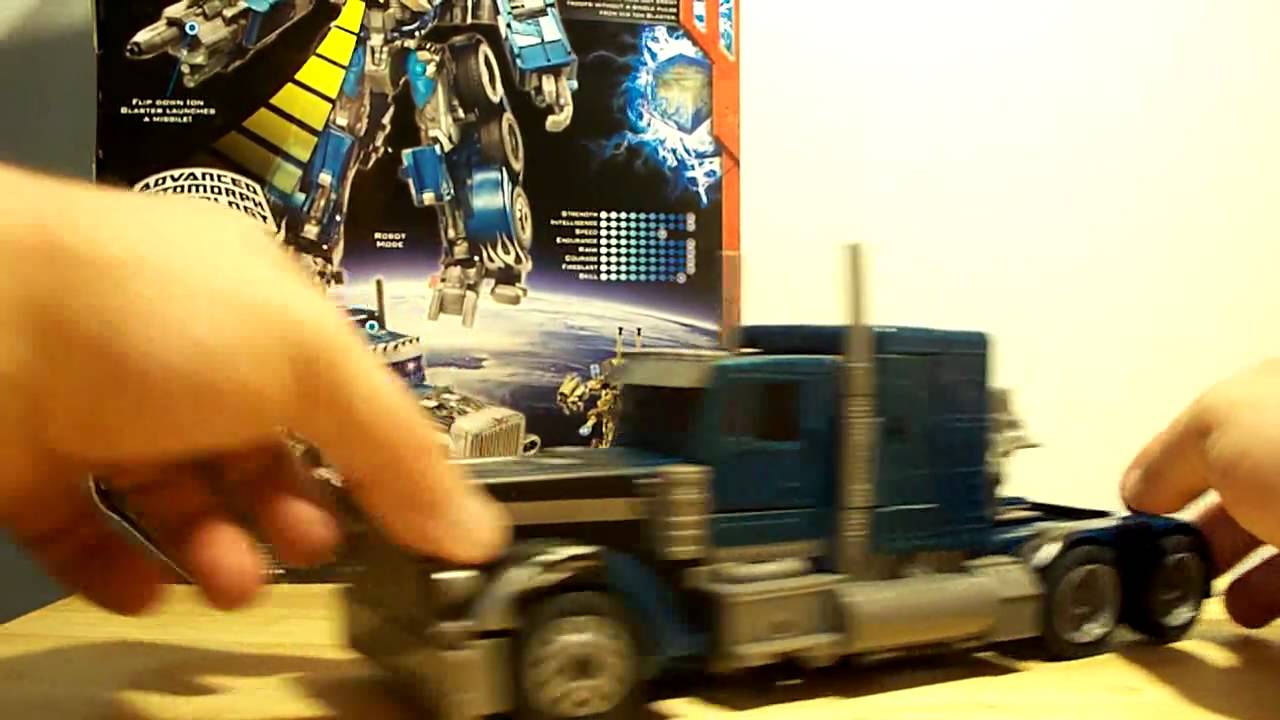 TRANSFORMERS 2007 MOVIE NIGHTWATCH OPTIMUS PRIME LEADER
