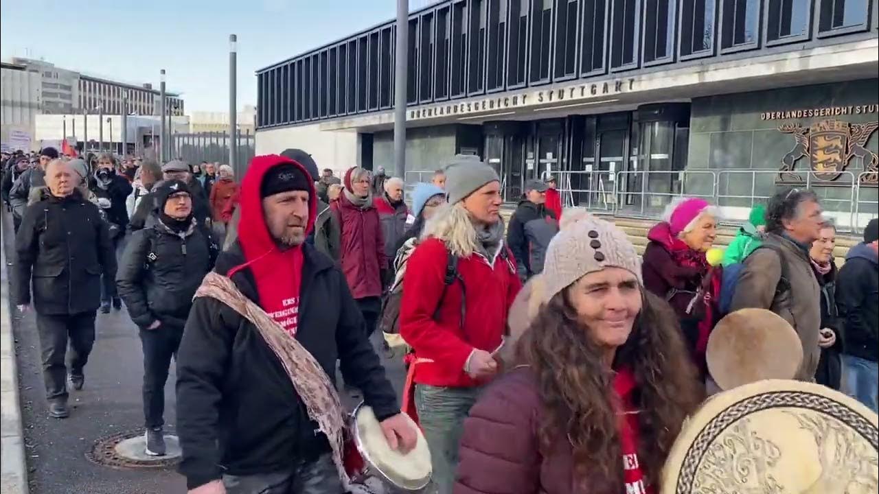 Freiheit für Michael Ballweg. Spaziergang umrundet sieben Mal die JVA #FreeBallweg