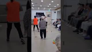#김해주간보호_효심재활주간보호센터  #노인유치원에서는 이런 수업도 한답니다^^ 우리어르신들 정말 잘하시지요? #인지플레이프로그램 #등급없어도이용가능합니다 #주간보호센터내단기보호