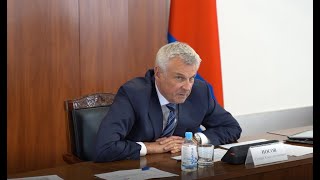 Губернатор Сергей Носов: клубника на Колыме должна быть не только для аристократов
