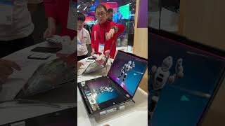 Lenovo announces the YogaBook Pro 3D Concept, a dual-screen notebook with eye-tracking 3D #Lenovo