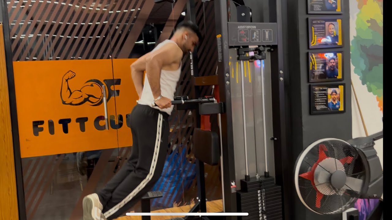 Vlog #7 - Beating Monday Blues with Chest Day