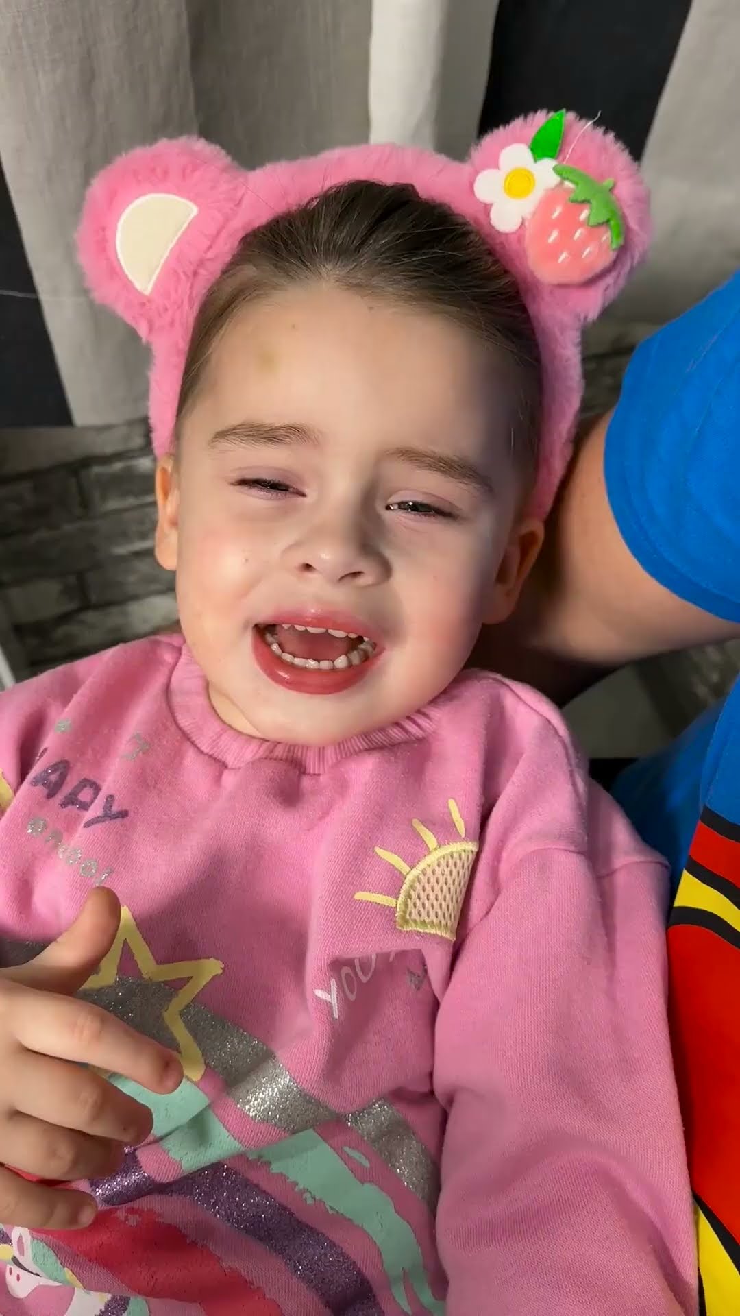 comedy: ?cute baby is crying?❤️?