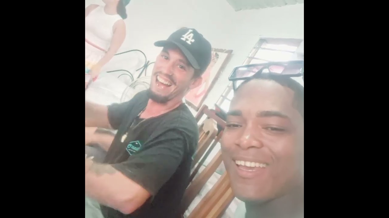 Malongo yaya tu hacha no tumba palo