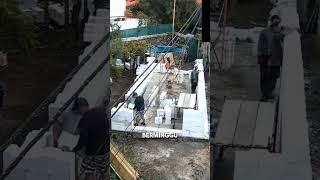 Bangun Rumah Kayak Lego Tanpa Semen dan Baja#teknologibangunan #inovasirumah #konstruksimodern