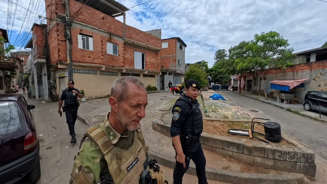 Depois de um pinote policiais da ROMU descobrem uma nova modalidade de crime envolvendo MOTOCICLETAS
