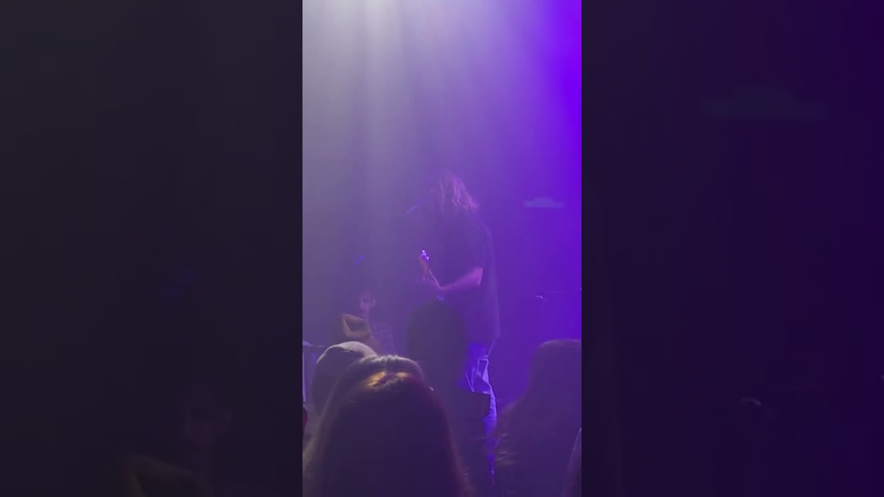 Fantasizing by Skegss (Live @ The Fine Line Music Cafe) #livemusic #minneapolis #guitar #fantasize Fantasizing by Skegss (Live @ The Fine Line Music Cafe) #livemusic #minneapolis #guitar #fantasize