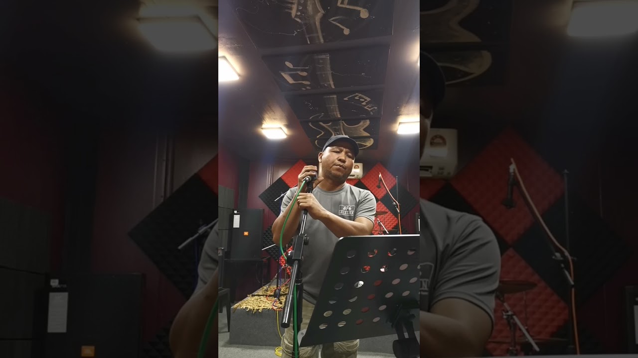 mekar di jiwa cover by azmani