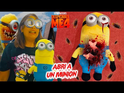 I opened a MINIONS plushie and found a REAL HEART 💙💀😱 | Isa Bunny 🐰💙