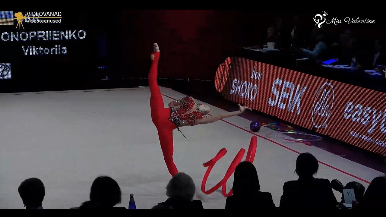 Viktoriia Onopriienko Ribbon Qual 31,650 - Grand-Prix 