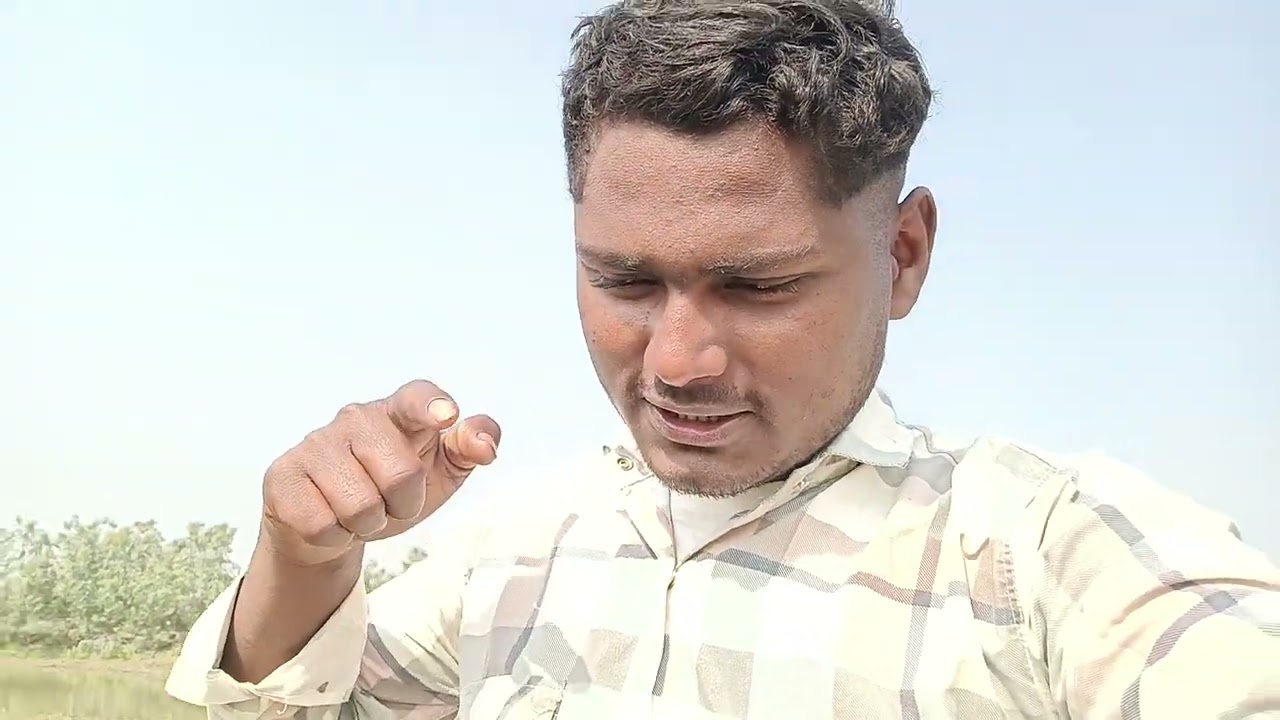 ये है हमारे गाव का ताल है जो की बहुत ही बड़ा है और इस ताल मे बहुत शारा मछली है बड़ी बड़ी  और बहुत 