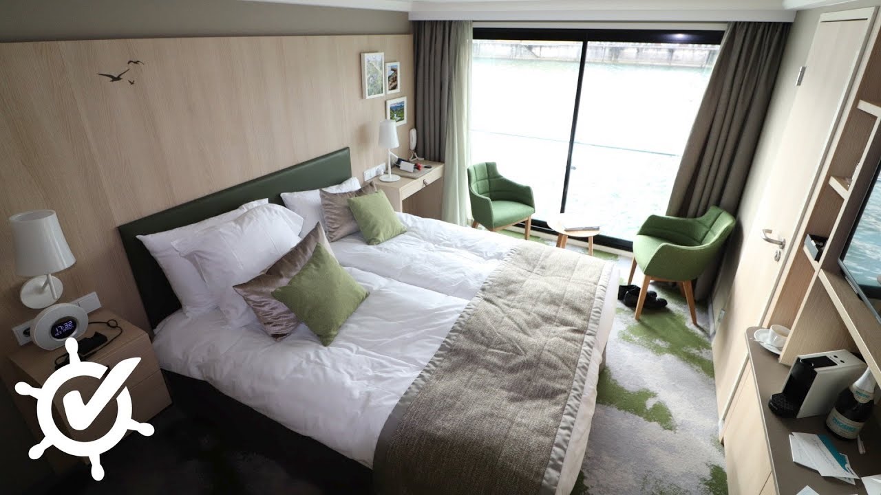 MS Alena: Kabine mit französischem Balkon (#305, Kategorie E, Oriondeck)