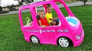 Diana and her Barbie car 🚗