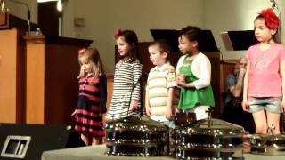 Rebecca and Emily Wee Worship kids choir