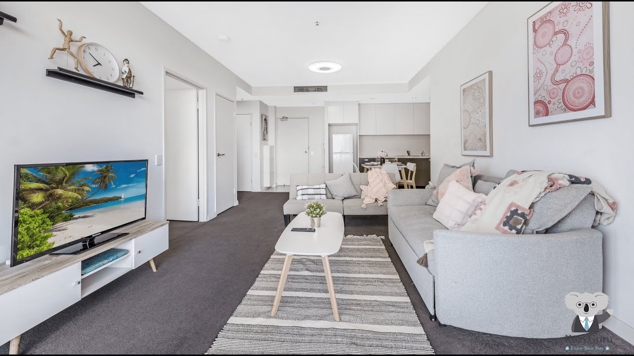 KozyGuru Burwood 1 Bed 1 Bath APT + Free Parking YouTube