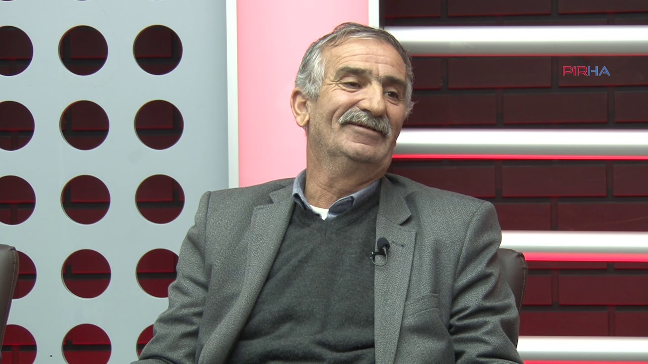 Alevi dedesinin yaşarken türbesi yapıldı